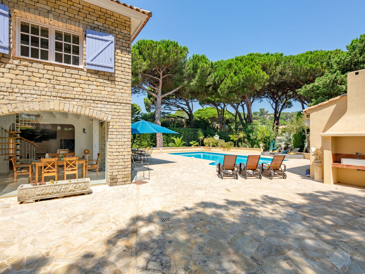 Villa Ohana à Sainte Maxime, piscine et jardin 1700 m² - Photo 26