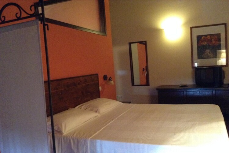 Villa Binnella 18 : 7 chambres avec piscine à Cingoli - Photo 5