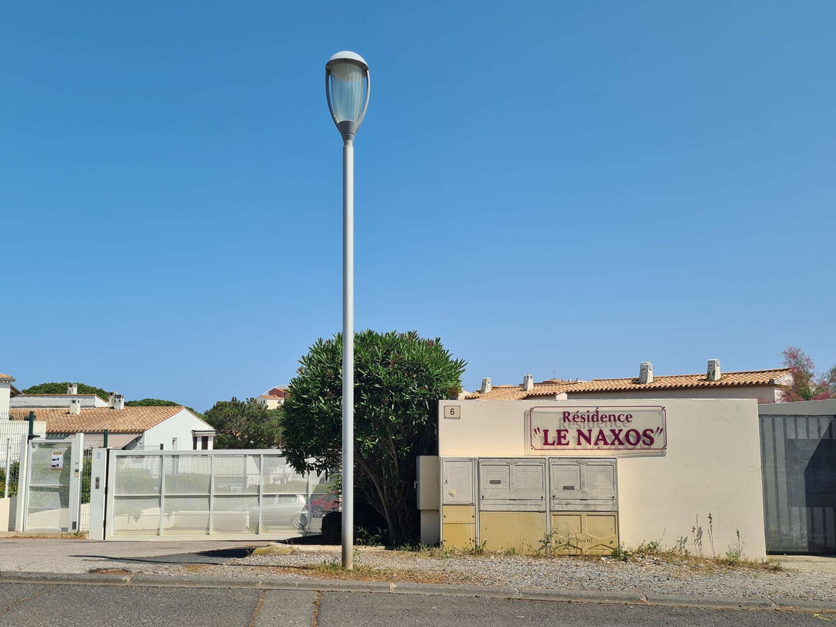 T2 terrasse et parking à 1,3 km de la plage - Photo 14