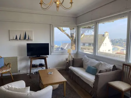 Location maison à Perros Guirec, Maison à 550m de la plage avec jardin, balcon et Wi-Fi à Perros-Guirec