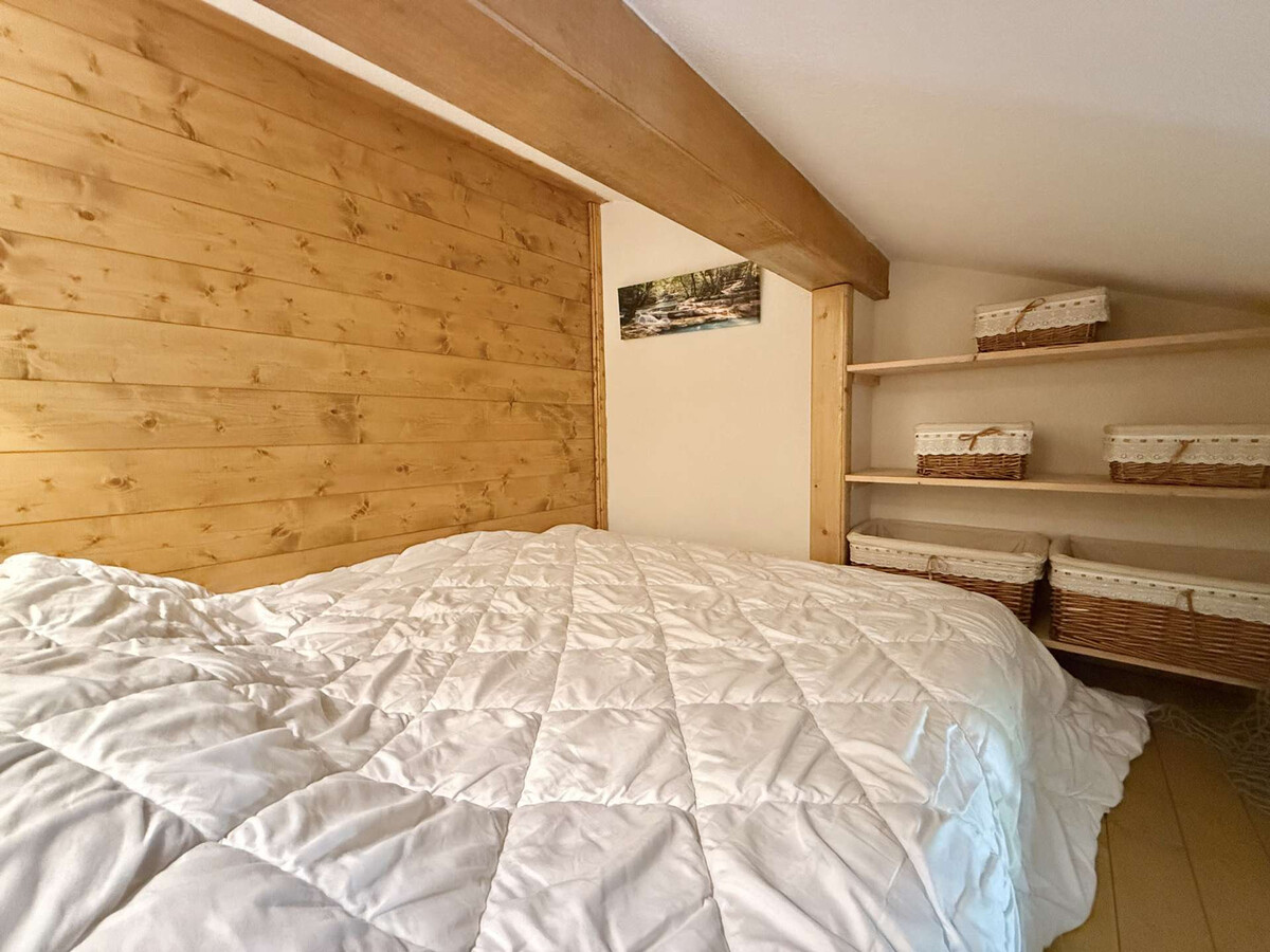 Studio 6 pers. Praz-sur-Arly : mezzanine, cabine, balcon - Photo 10