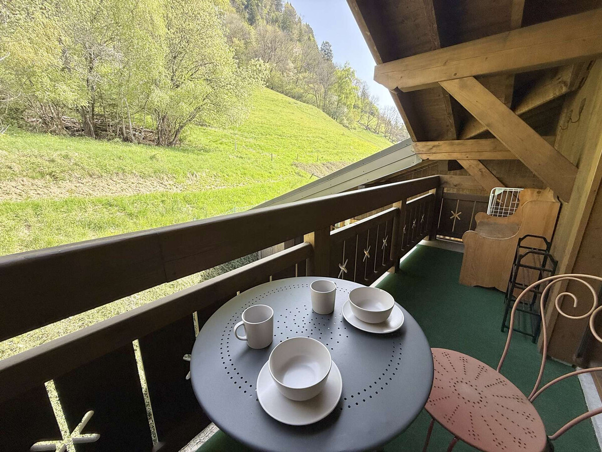 Studio 6 pers. Praz-sur-Arly : mezzanine, cabine, balcon - Photo 17