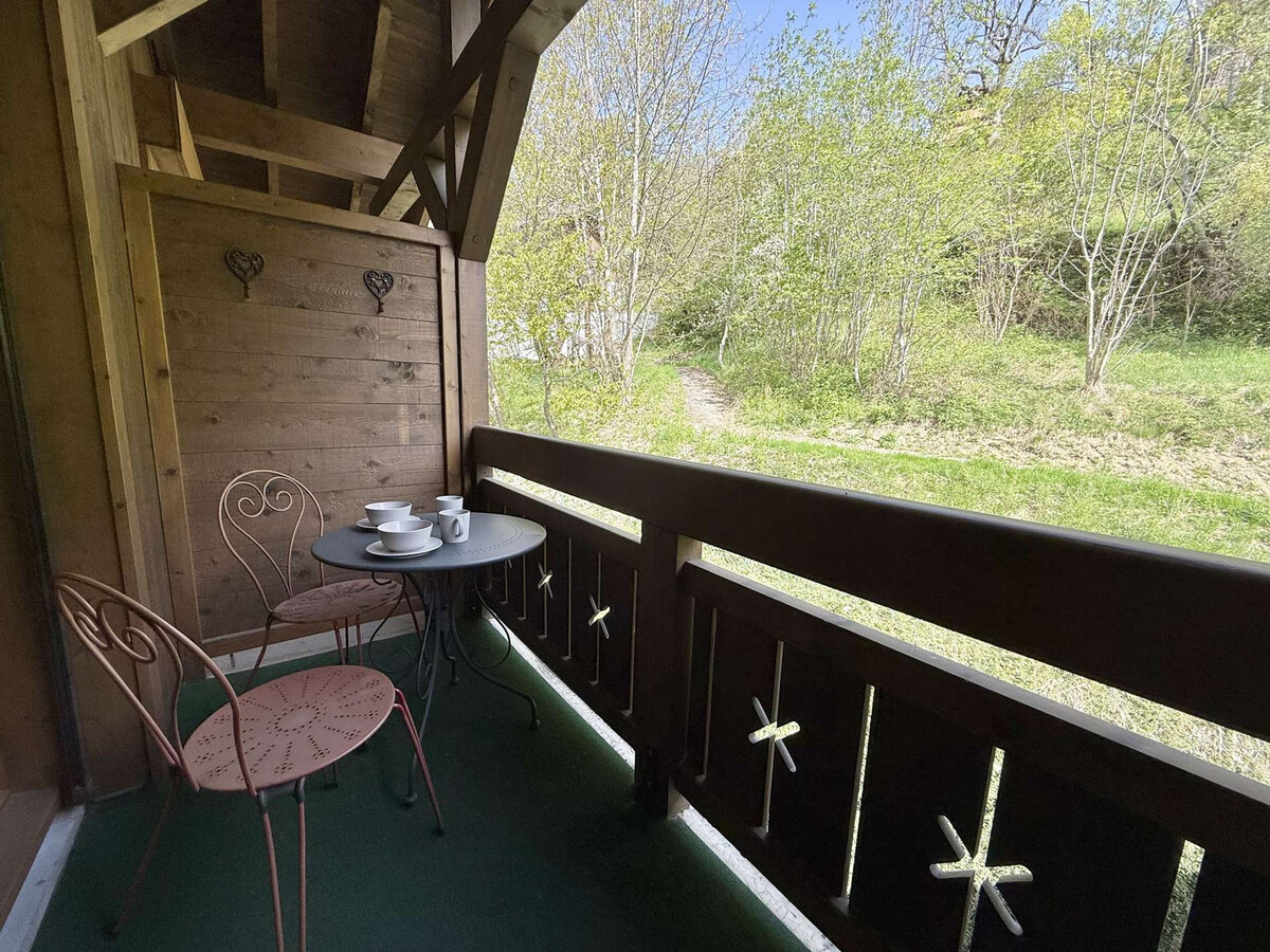 Studio 6 pers. Praz-sur-Arly : mezzanine, cabine, balcon - Photo 18