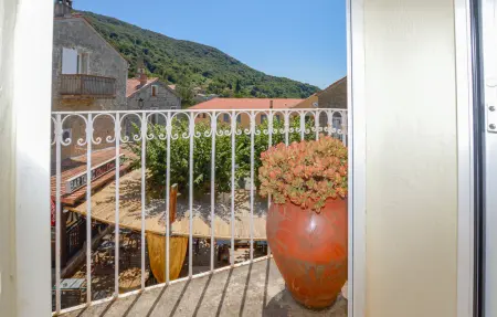 Maison en pierre traditionnelle Sollacaro, 6 pers. : photo 2
