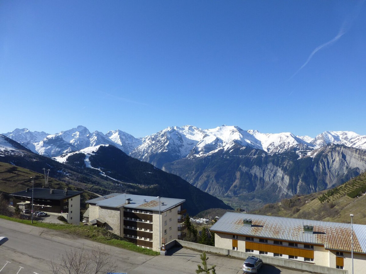3 pièces 6 personnes Alpe d'Huez, balcon sud, 250m télécentre - Photo 2