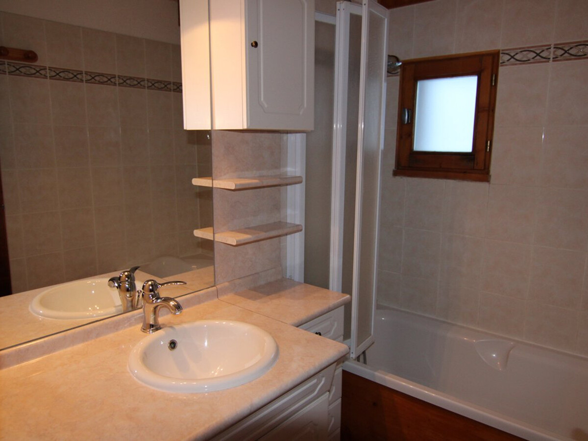 Studio 6 personnes Les Saisies avec balcon sud - Photo 9
