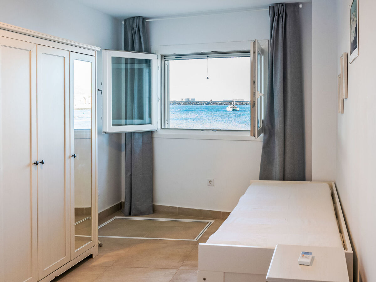 Appartement Daura – vue mer, à 10 m de la plage d'Arinaga - Photo 3