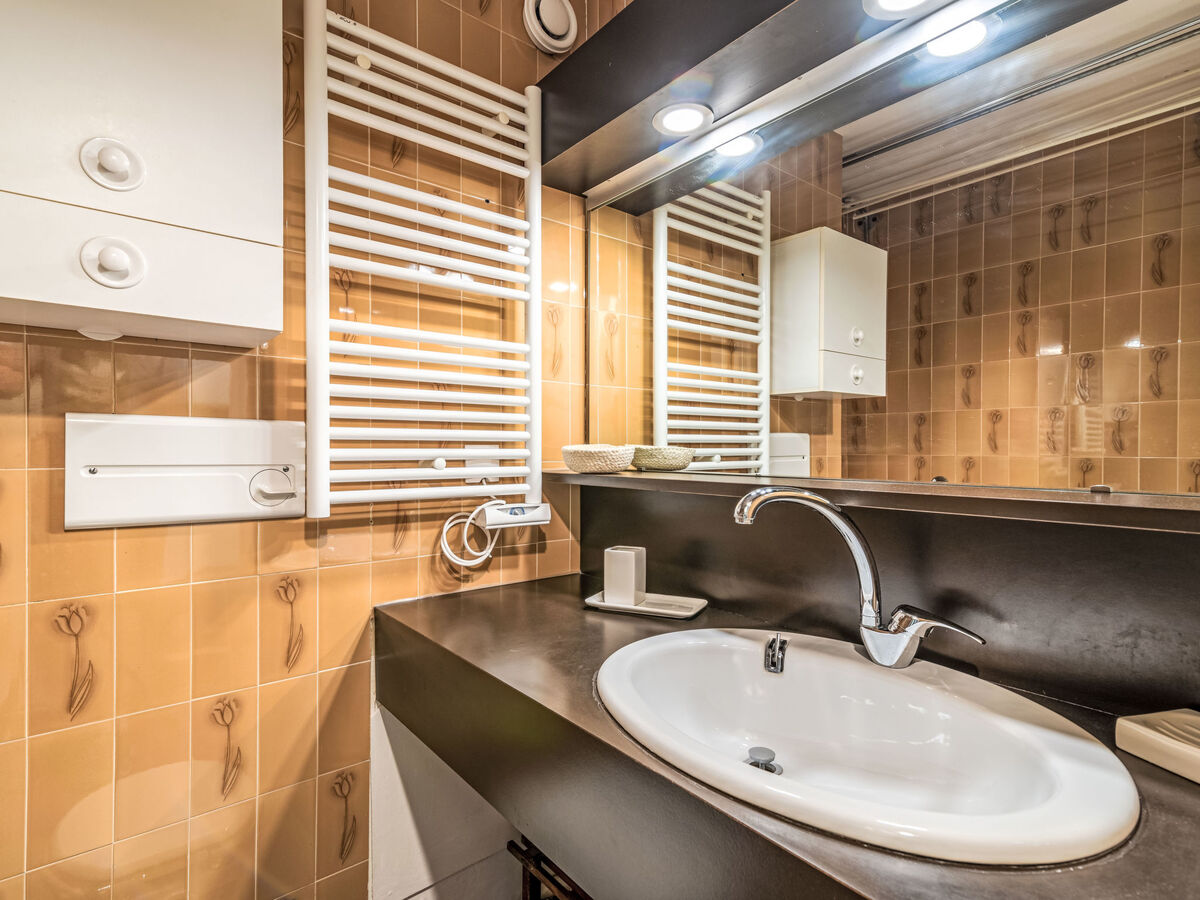 Studio 25 m² Tignes, balcon sud vue pistes ski - Photo 13