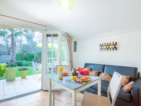 Le Mimosa St Laurent – Studio 36 m² à Gassin : photo 2
