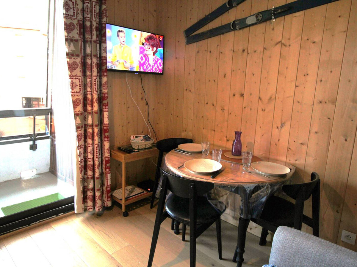 T2 centre-ville Bagnères-de-Luchon, loggia, fibre - Photo 10