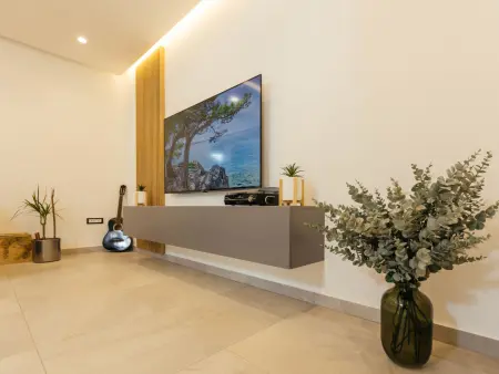 Maison Lozo : ferme moderne 10 pers., piscine privée : photo 10