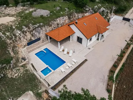 Maison Lozo : ferme moderne 10 pers., piscine privée : photo 31