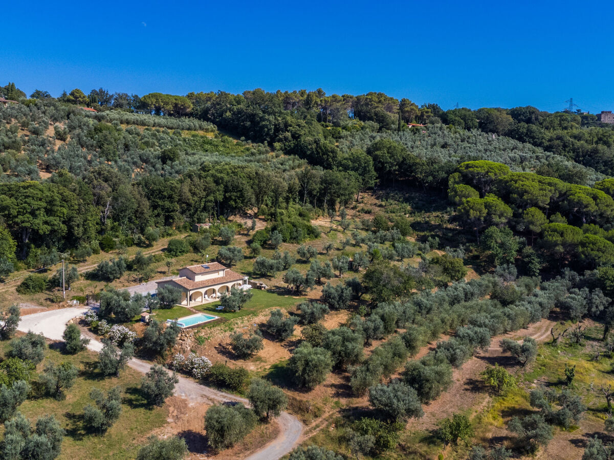 Podere il Pezzo – Maison rénovée piscine, vue mer - Photo 47