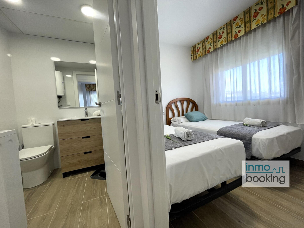 Appart 2 chambres rénové, climatisé, 5 min plage à Salou - Photo 16