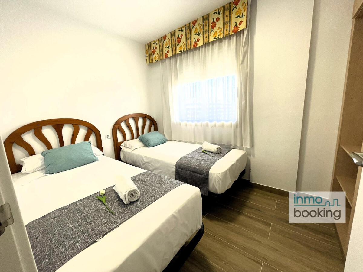 Appart 2 chambres rénové, climatisé, 5 min plage à Salou - Photo 24