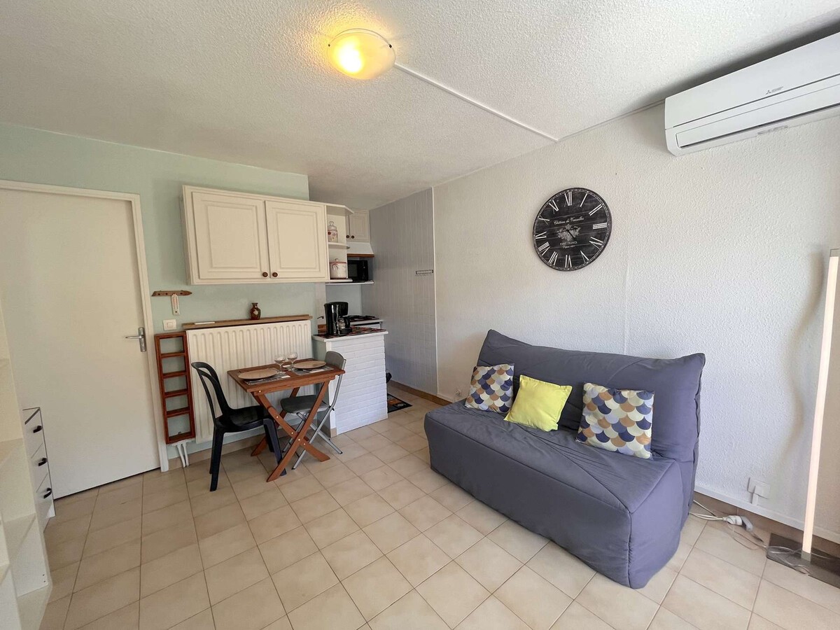 Studio cabine climatisé, terrasse et garage à Saint-Raphaël - Photo 5