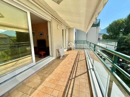 Appartement 3P avec Terrasse et Parking à Annecy - Photo 3