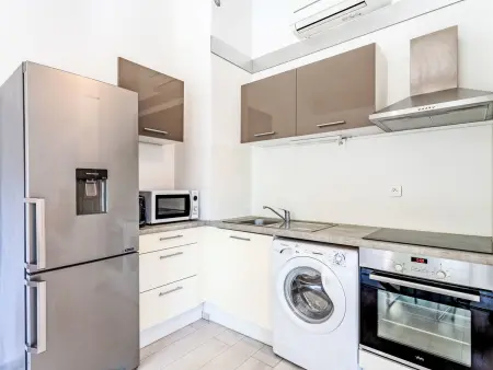 Font Mourier - Appartement 2 pièces rénové à Gassin : photo 10