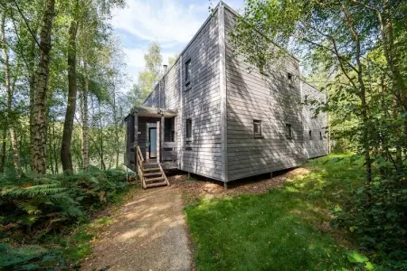 Location maison à Antoing, Retraite dans le manoir forestier