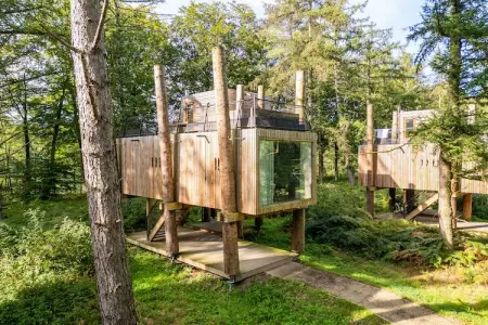 Location maison à antoing, Escapade élégante avec vue