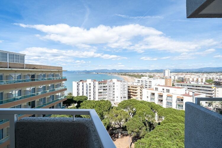 Blue Beach Apartments à Salou, 2 chambres, piscine et plage - Photo 6