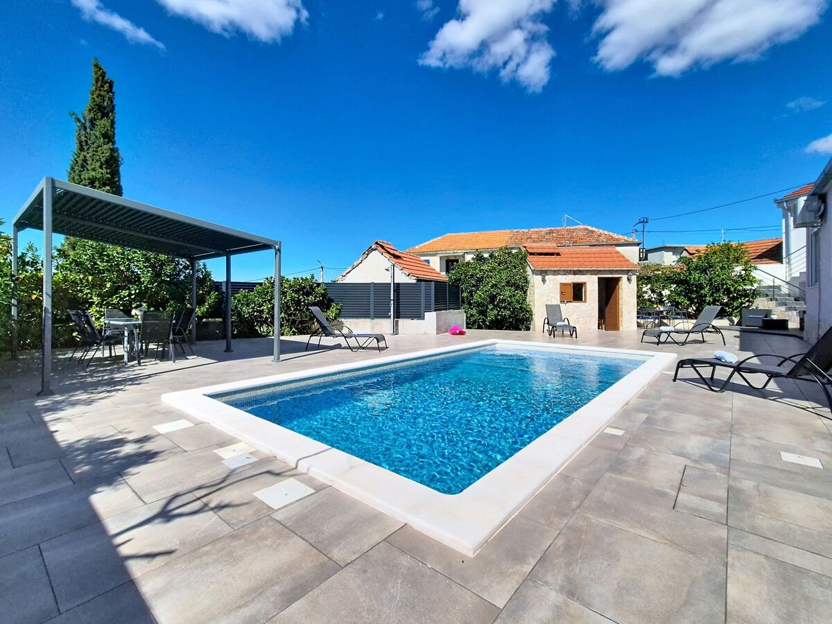 Maison Nancy avec piscine privée à Vinišće - Photo 2