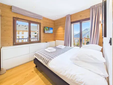 Appartement 8 pers, spa & balcons sud-ouest à Montvalezan : photo 5