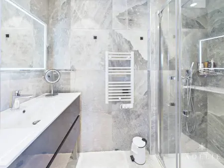 Appartement 8 pers, spa & balcons sud-ouest à Montvalezan : photo 7
