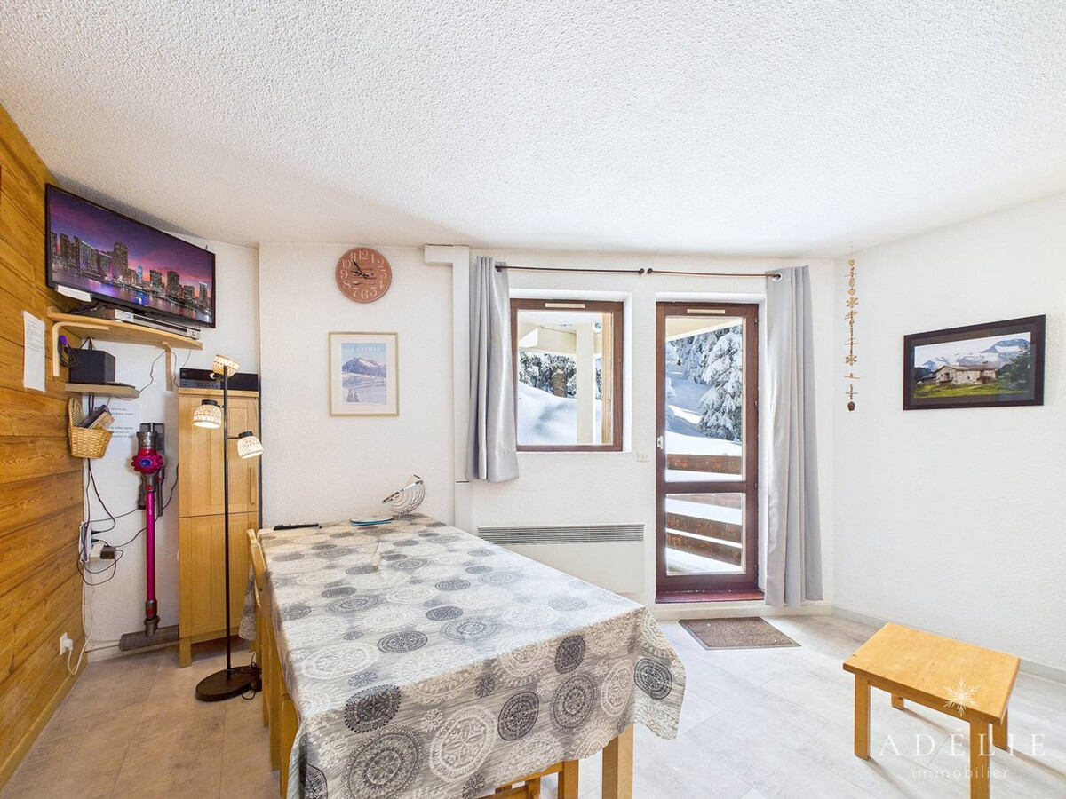 T2 30m² à 100m des pistes, balcon NE, parking - Photo 2
