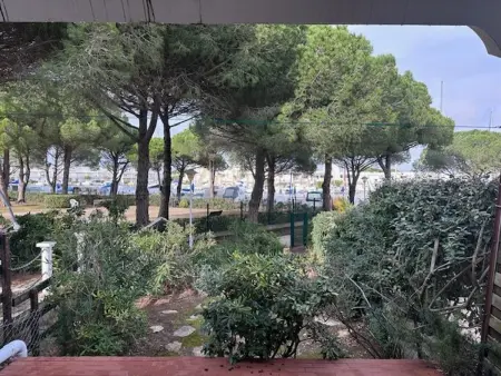 Studio-cabine avec terrasse et jardin à Port Camargue, animaux admis : photo 2
