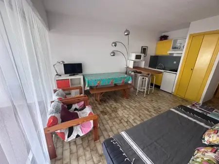 Studio-cabine avec terrasse et jardin à Port Camargue, animaux admis : photo 3