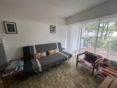 Studio-cabine avec terrasse et jardin à Port Camargue, animaux admis : photo 5