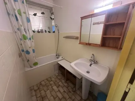 Studio-cabine avec terrasse et jardin à Port Camargue, animaux admis : photo 10