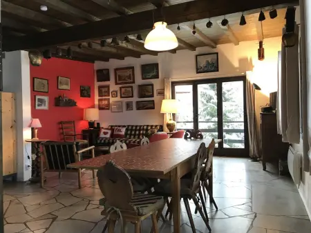 Chalet rustique pour 11 pers, accès direct pistes, animaux admis, Wi-Fi - Photo 1