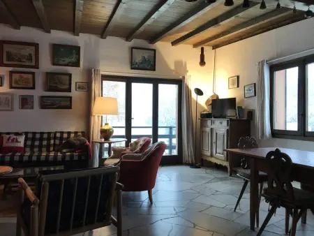 Chalet rustique pour 11 pers, accès direct pistes, animaux admis, Wi-Fi - Photo 7