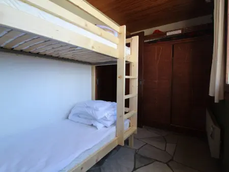 Chalet rustique pour 11 pers, accès direct pistes, animaux admis, Wi-Fi - Photo 8