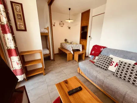 Location appartement à Peisey Vallandry, Studio cosy 4 pers avec balcon, proche pistes et centre. Animaux admis.