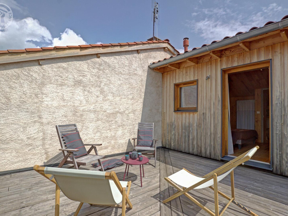 Gîte 1904 en pierre, 2 grandes terrasses à Verrières - Photo 27