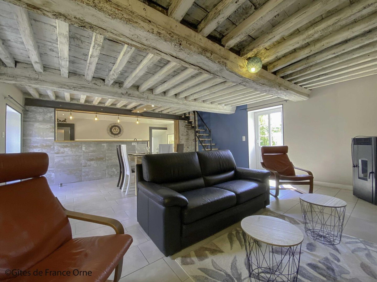 Gîte 5 personnes au cœur de Rouperroux avec jardin clos - Photo 2