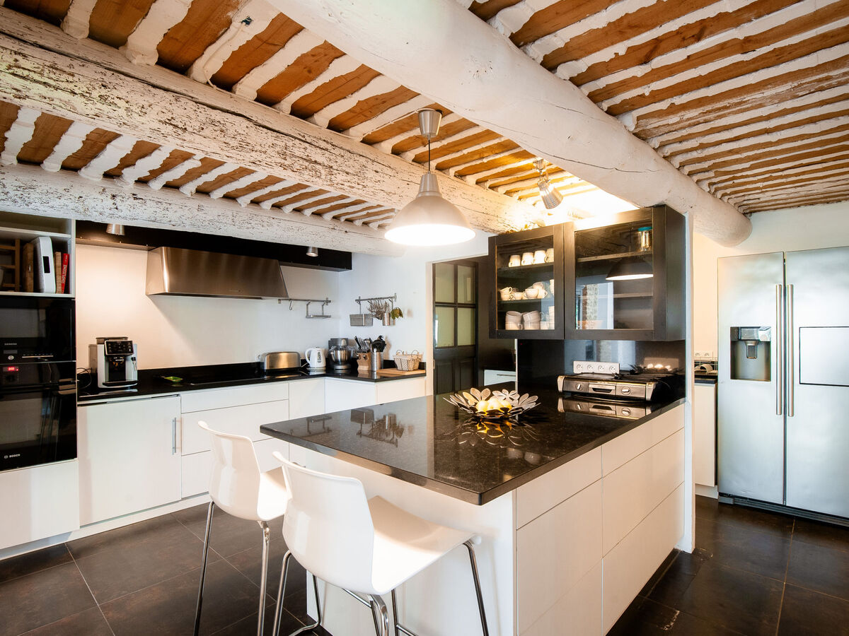 Villa Montagne – Gîte 13 personnes avec piscine à Oppède - Photo 12