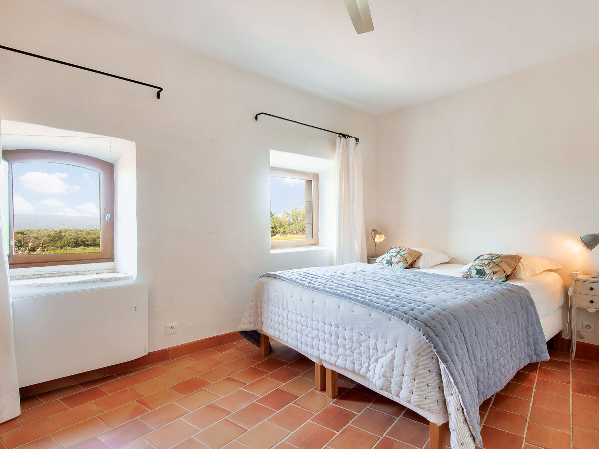 Villa Montagne – Gîte 13 personnes avec piscine à Oppède - Photo 13