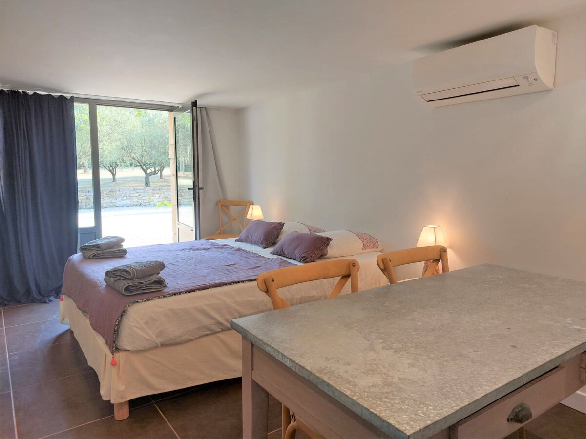 Villa Montagne – Gîte 13 personnes avec piscine à Oppède - Photo 17