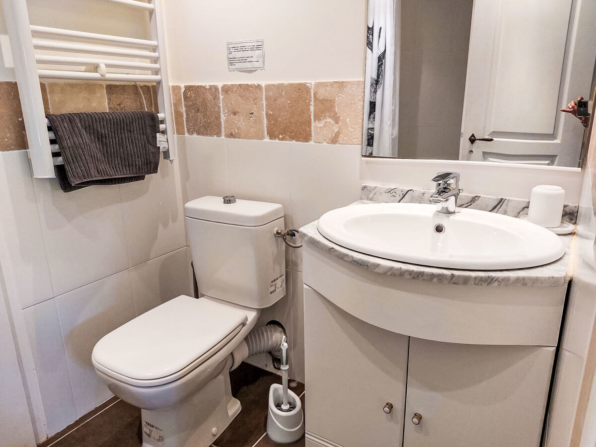 Villa Montagne – Gîte 13 personnes avec piscine à Oppède - Photo 26