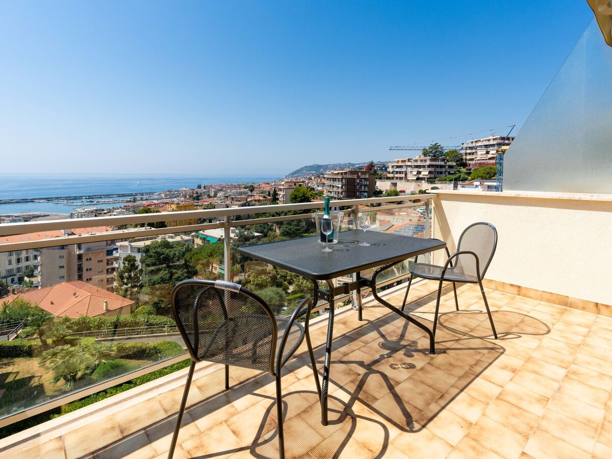 Appartement Casa Fiorita – vue mer panoramique, Sanremo - Photo 1