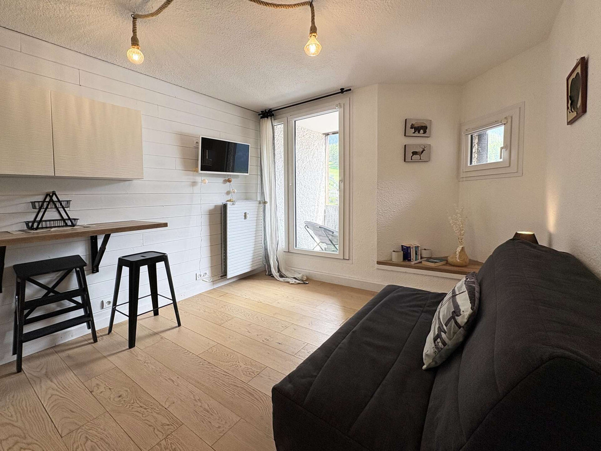Studio skis aux pieds, balcon sud aux Orres - Photo 3