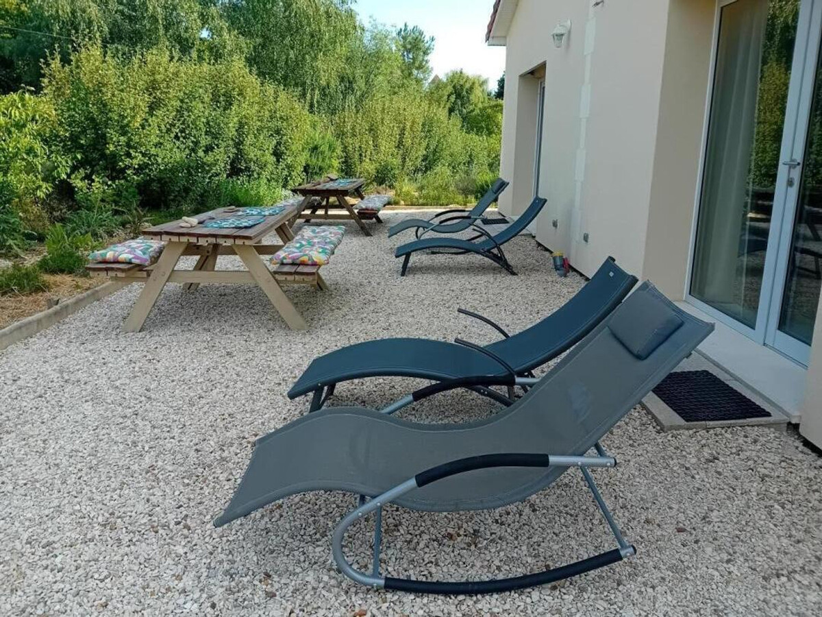 Studio neuf avec terrasse et parking à Baignes - Photo 15