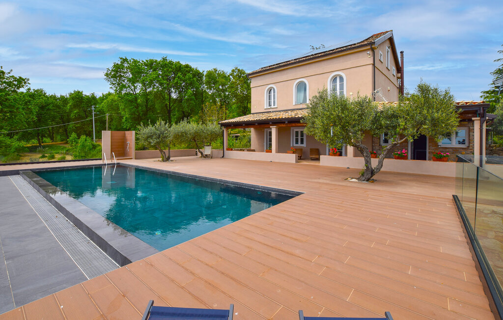 Maison 8 personnes à Satriano - Photo 1