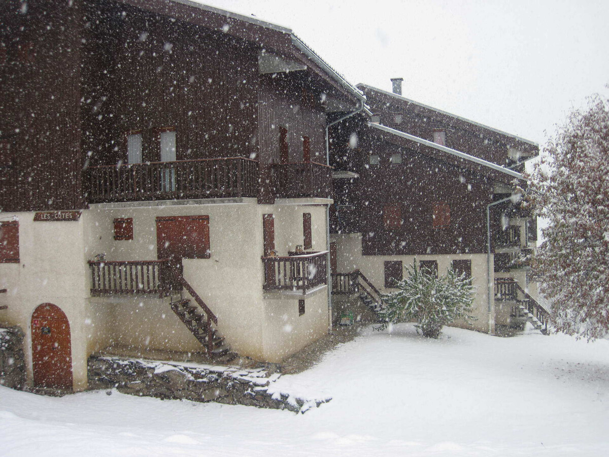Appartement 2 pièces rénové, 200m des pistes, balcon - Photo 9