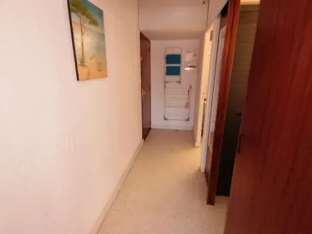 Studio cabine climatisé à 50 m de la plage, Port Camargue : photo 11