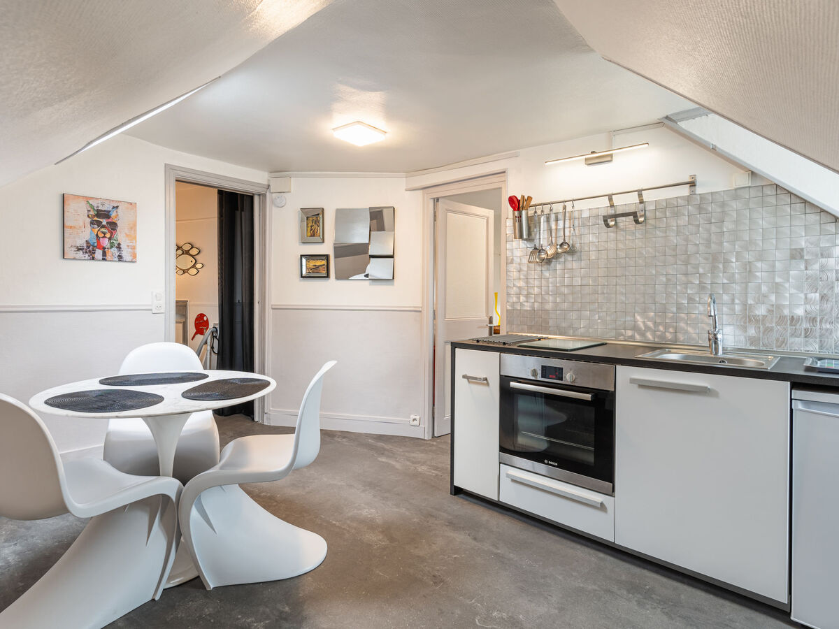 Studio Rossini à Trouville, vue ville à 260 m de la plage - Photo 7